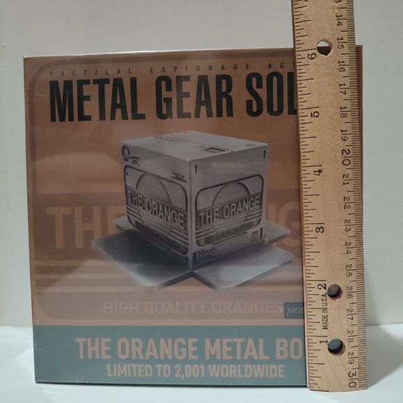Metal Gear Solid 2 Cardboard Box The Orange Metal Box Limited Edition - Picture 3 of 6